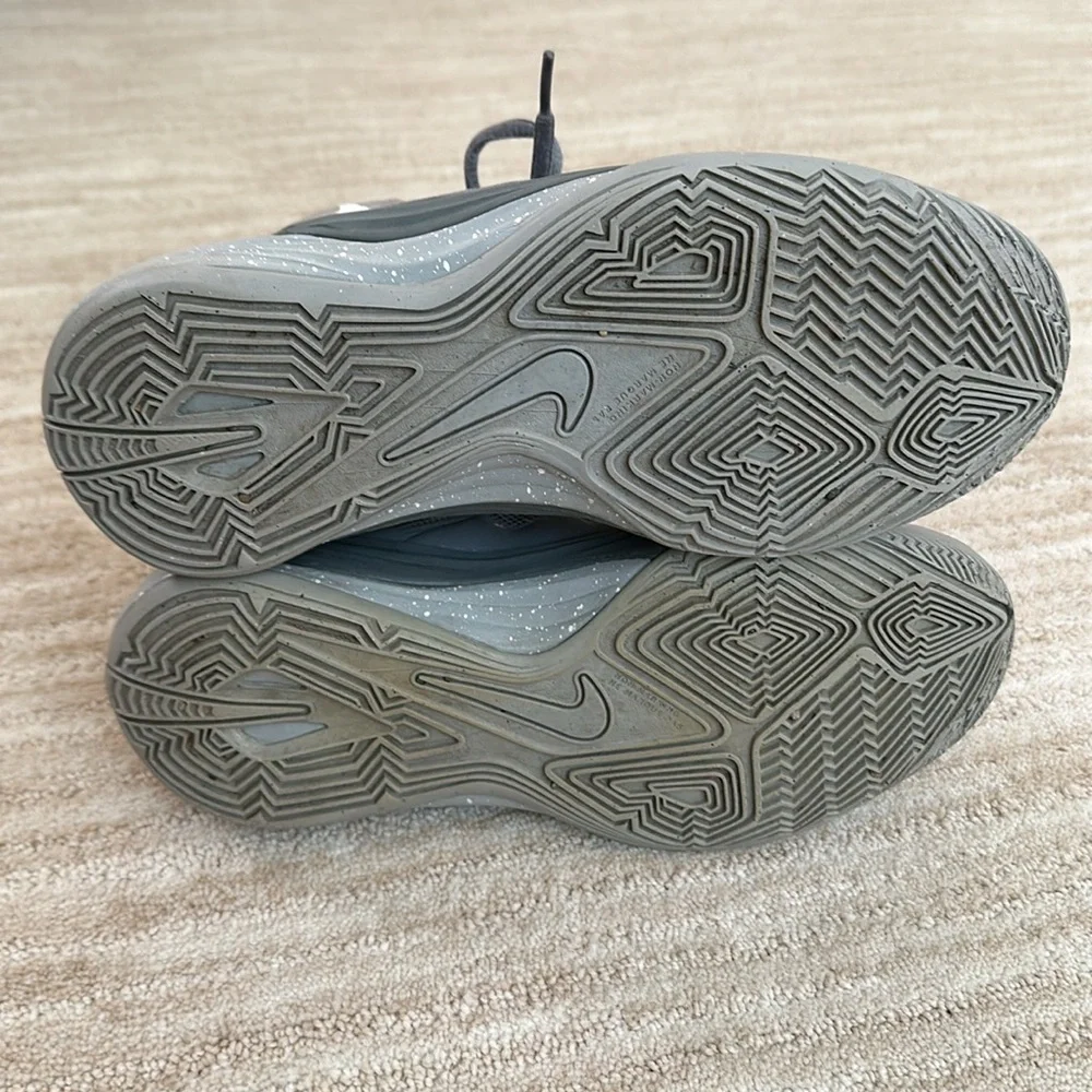Nike Prime Hype DF 2 Cool Grey (GS) White Wolf Grey Style 807613-002 Size 4